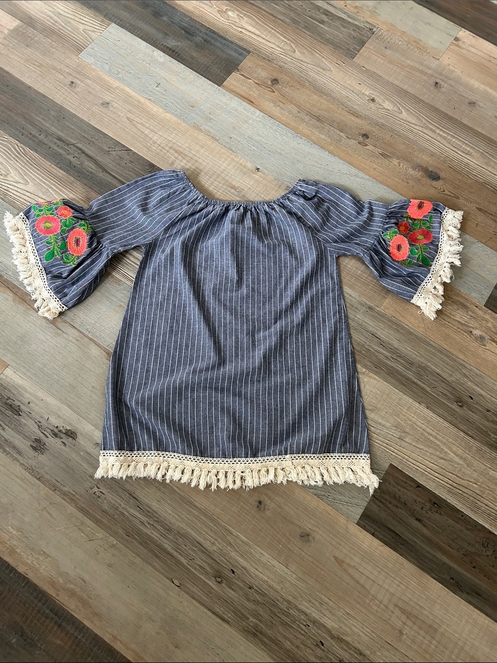 Velzera Blue Pinstripe Dress Floral Embroidered Bell Sleeves Sz S Boho TC0339